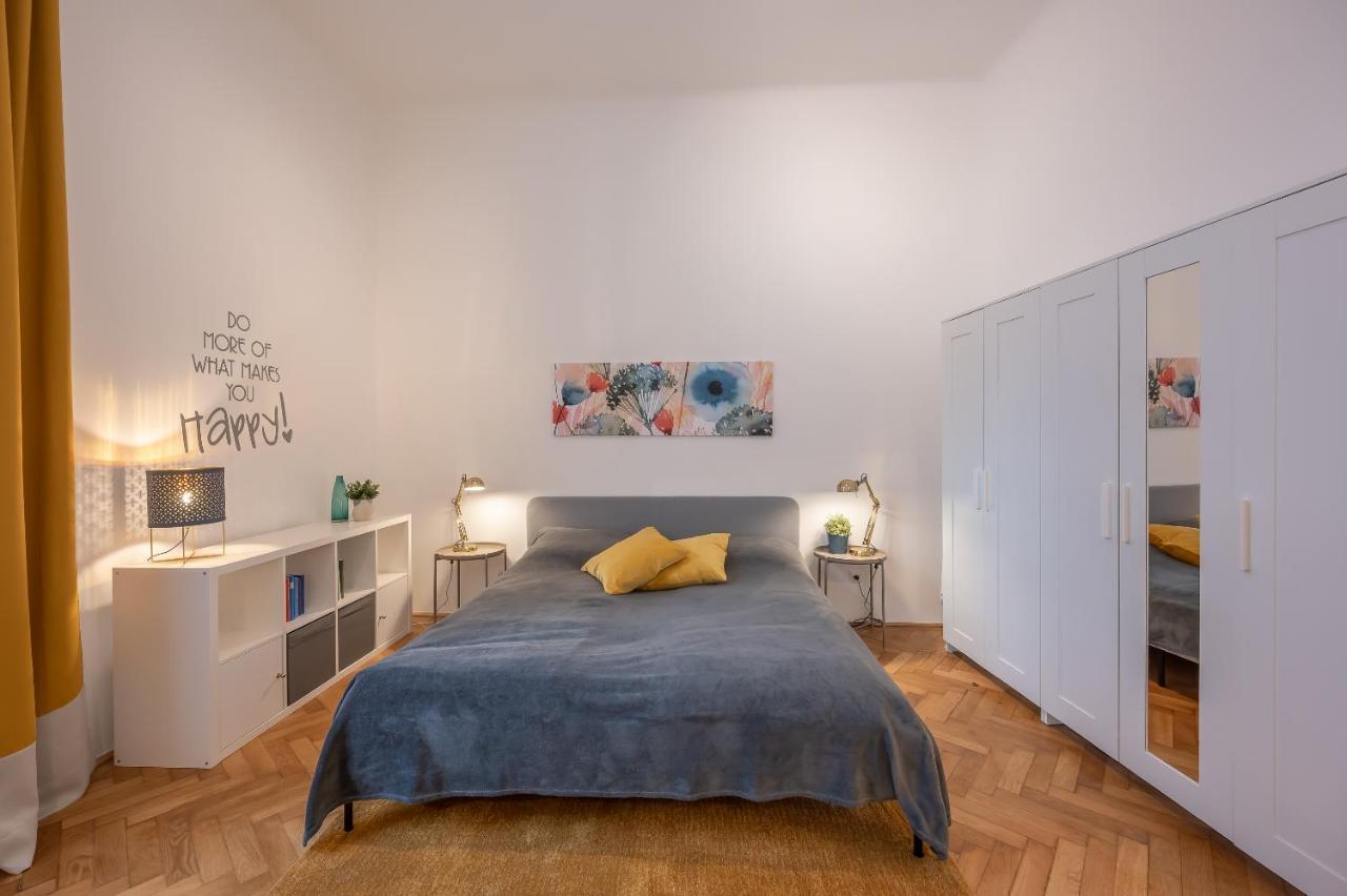 Cosy City Center Apartment Вена Экстерьер фото